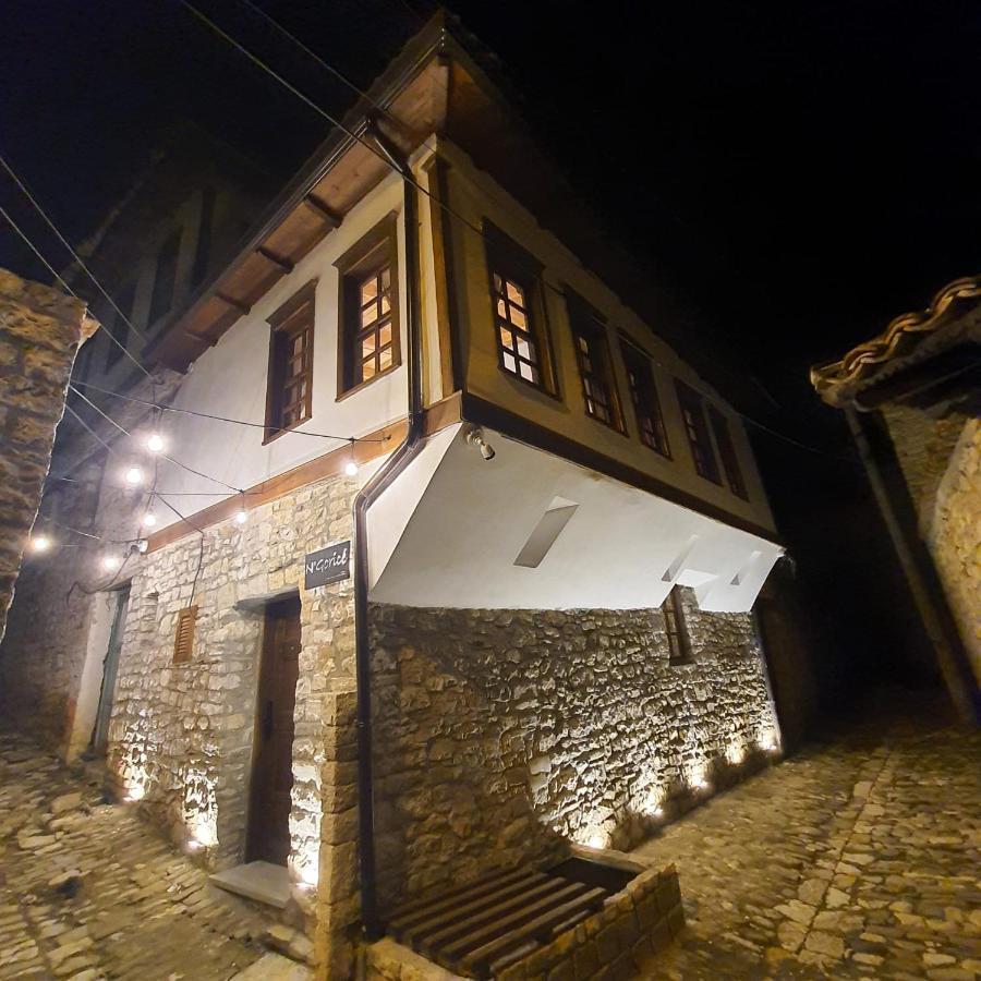 Hotel N'Gorice Berat Exterior foto